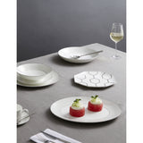 Wedgwood Gio Platinum bone china plate 23cm, UK version