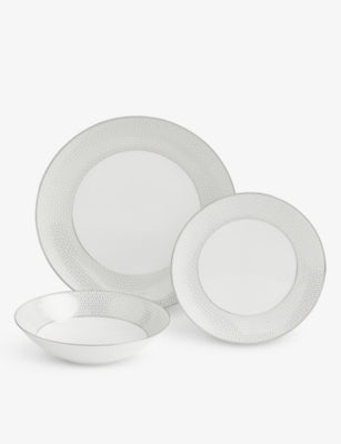 Wedgwood Gio Platinum 12-piece bone china dinner set, imported from the UK