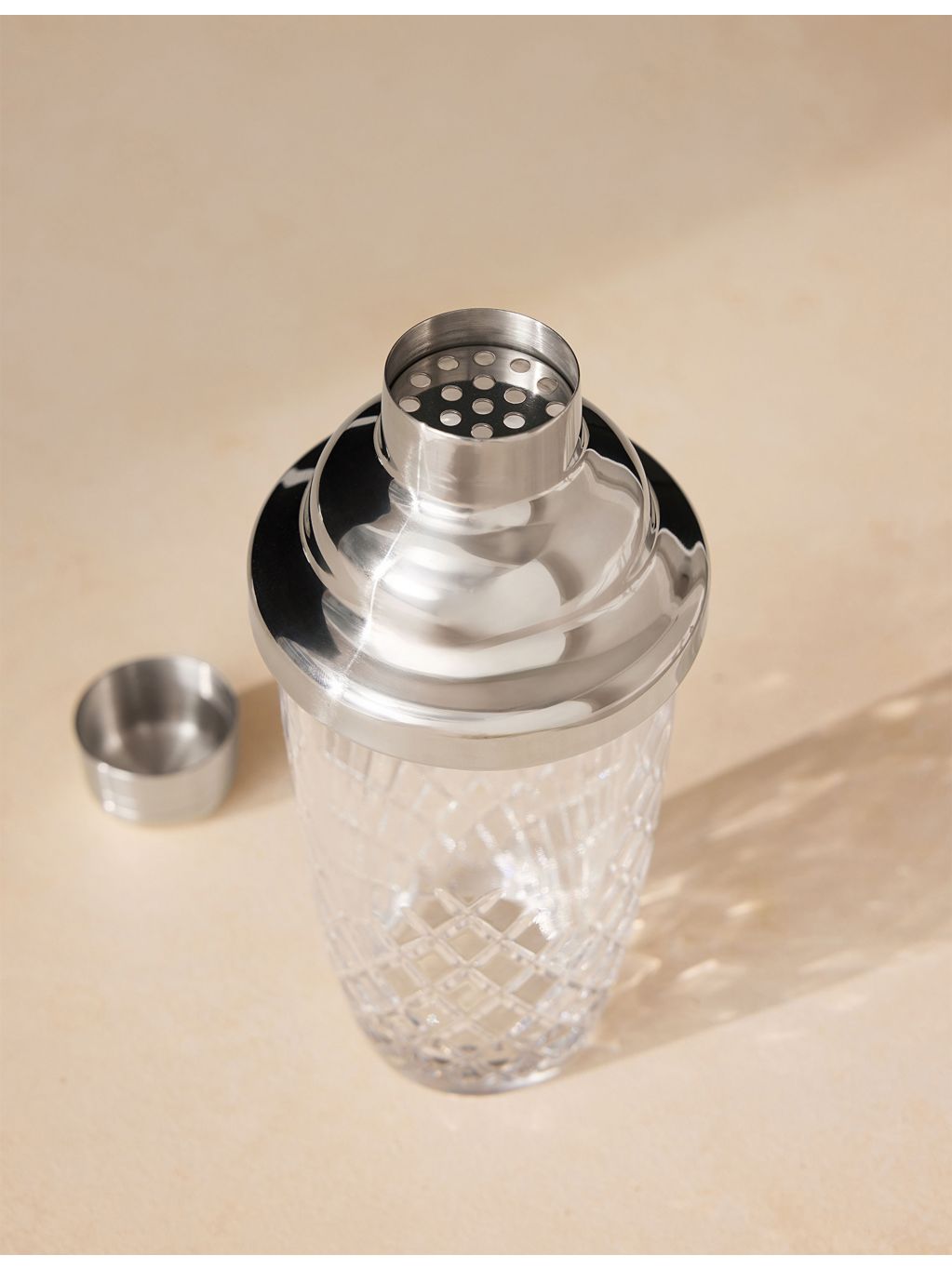 Soho Home Barwell diamond-cut crystal Martini shaker 16cm (British brand)