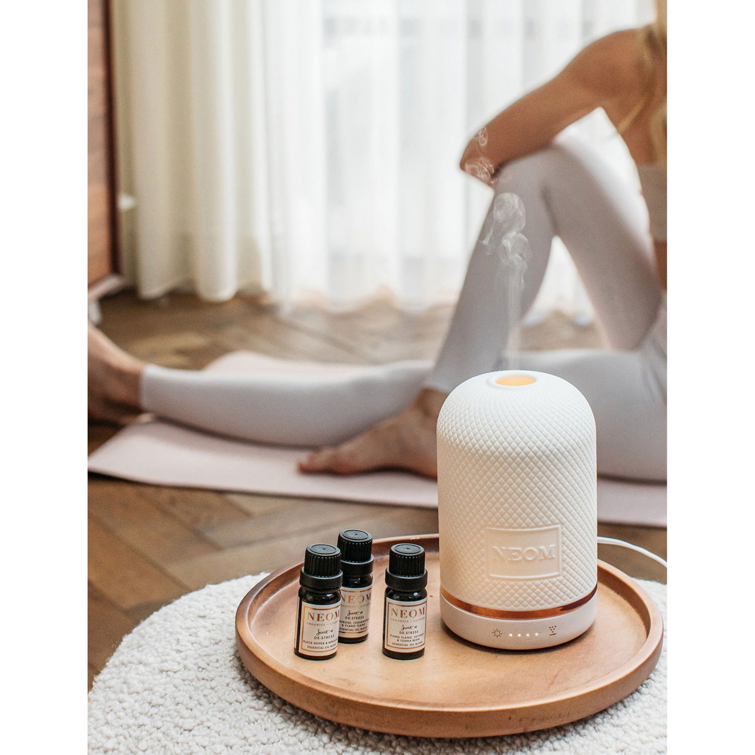NEOM Wellbeing Pod 2.0 essential oil diffuser (British brand)
