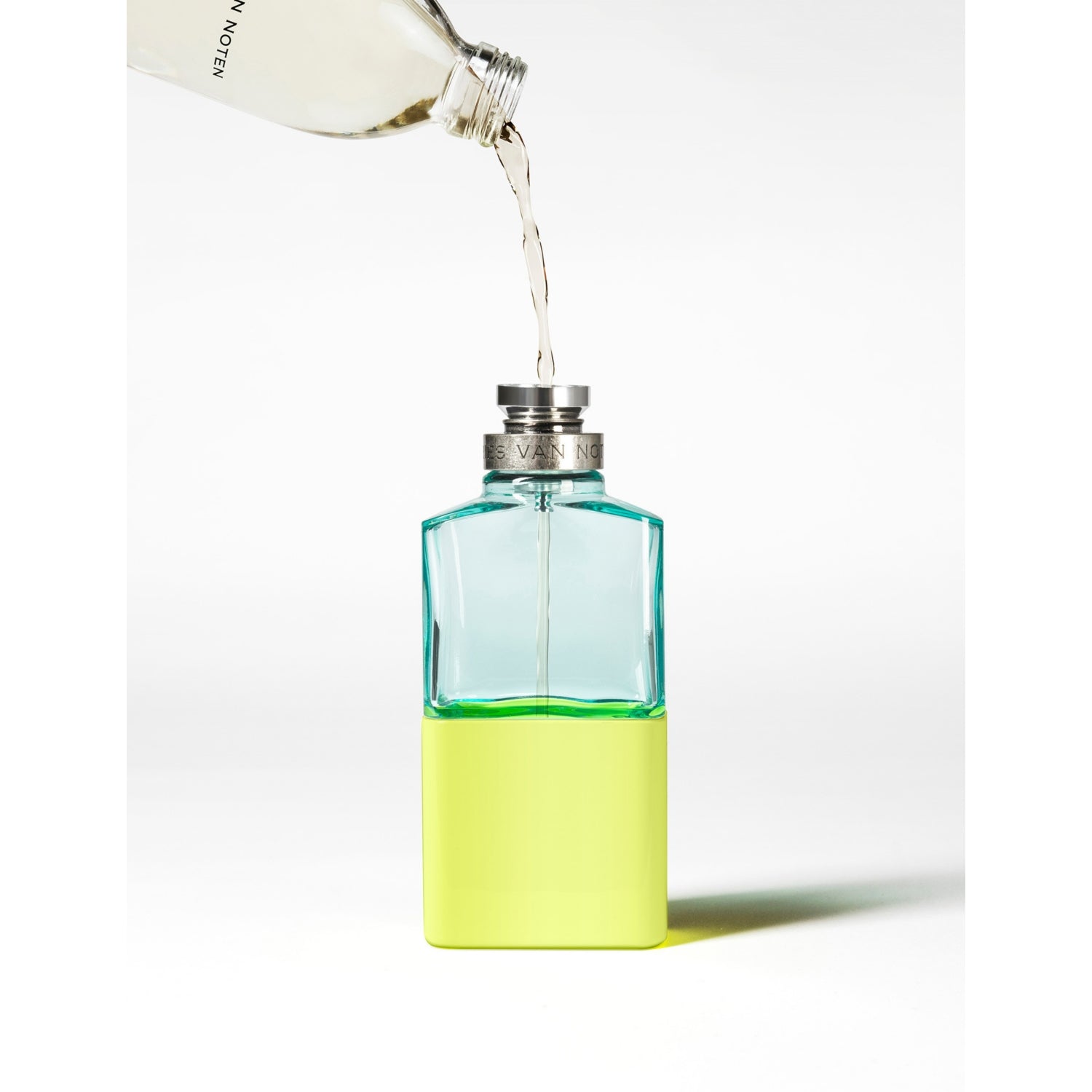 Dries Van Noten Neon Garden eau de parfum refill 200ml - British product