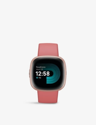 Versa 4 Fitness Tracker