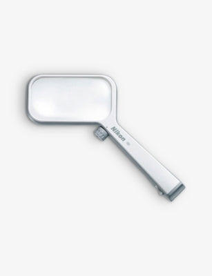 Nikon reading magnifier L1, UK version