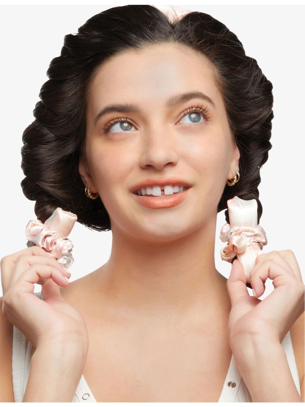 Kitsch satin heatless curling set with foam rod and scrunchies, British brand