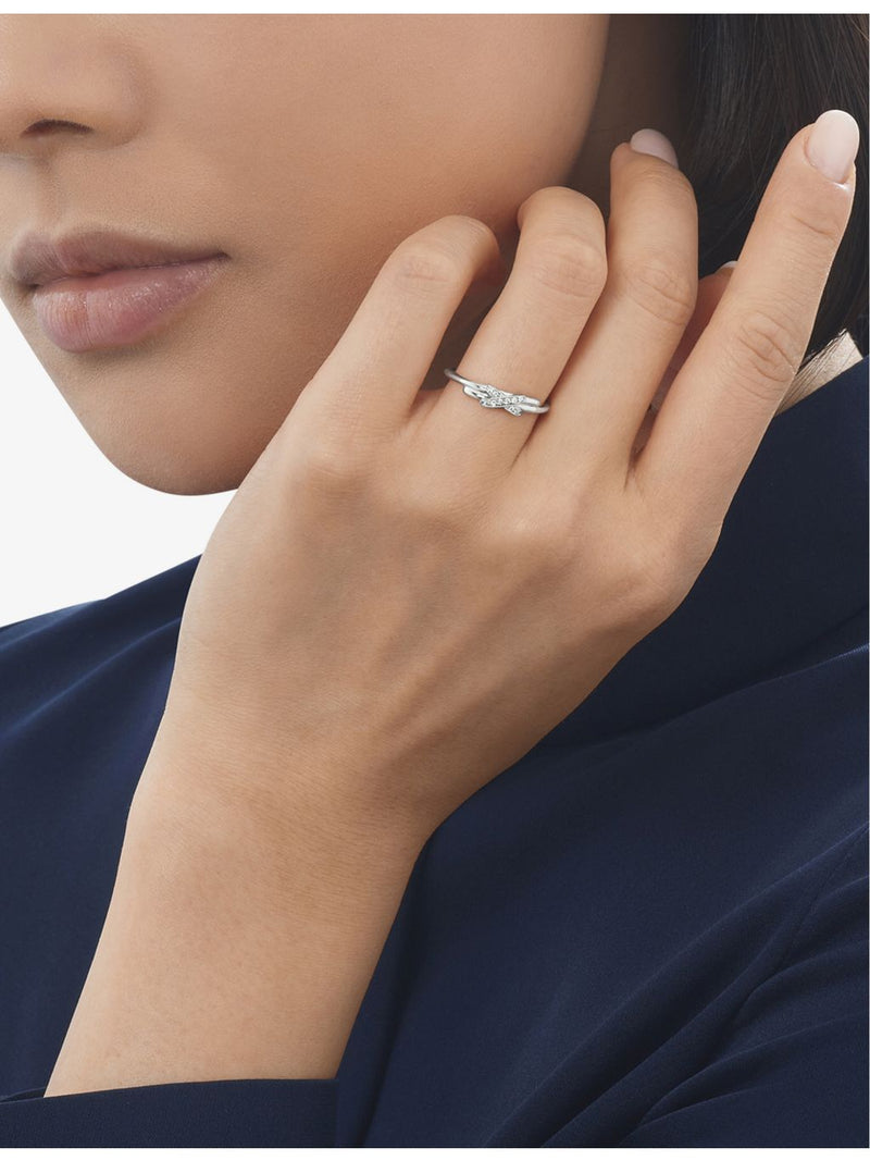 Chaumet Jeux de Liens ring 0.05ct brilliant-cut diamond, UK version
