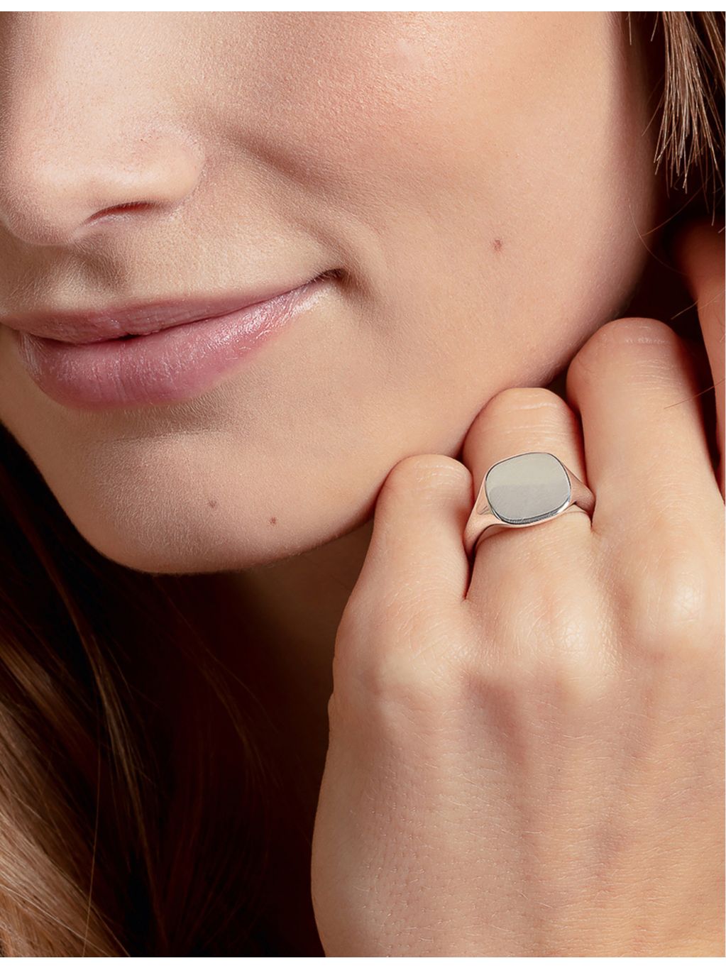 Thomas Sabo sterling silver signet ring 1.2cm, imported from the UK