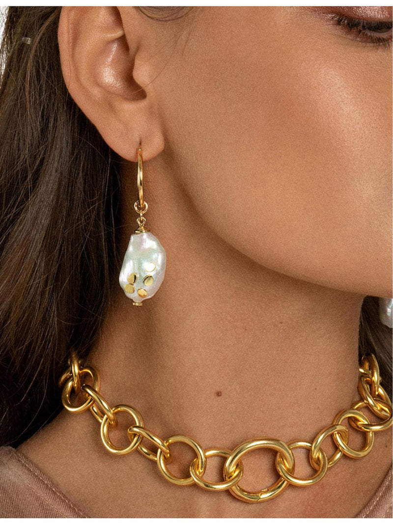 Amadeus 14ct gold-vermeil Keshi pearl hoop earrings, UK version