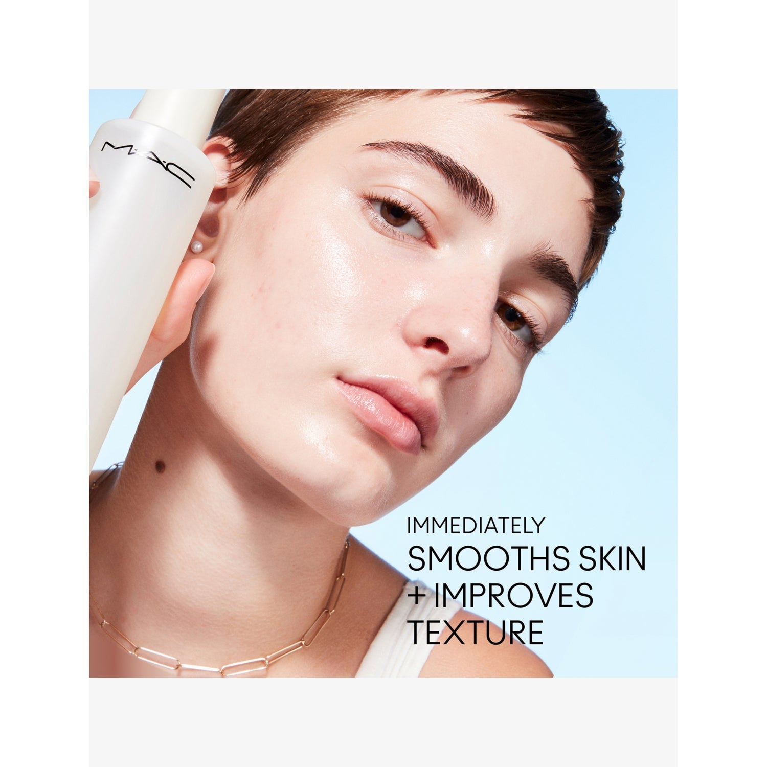 MAC Hyper Real Fresh Canvas cleansing oil 200ml, imported from the UK