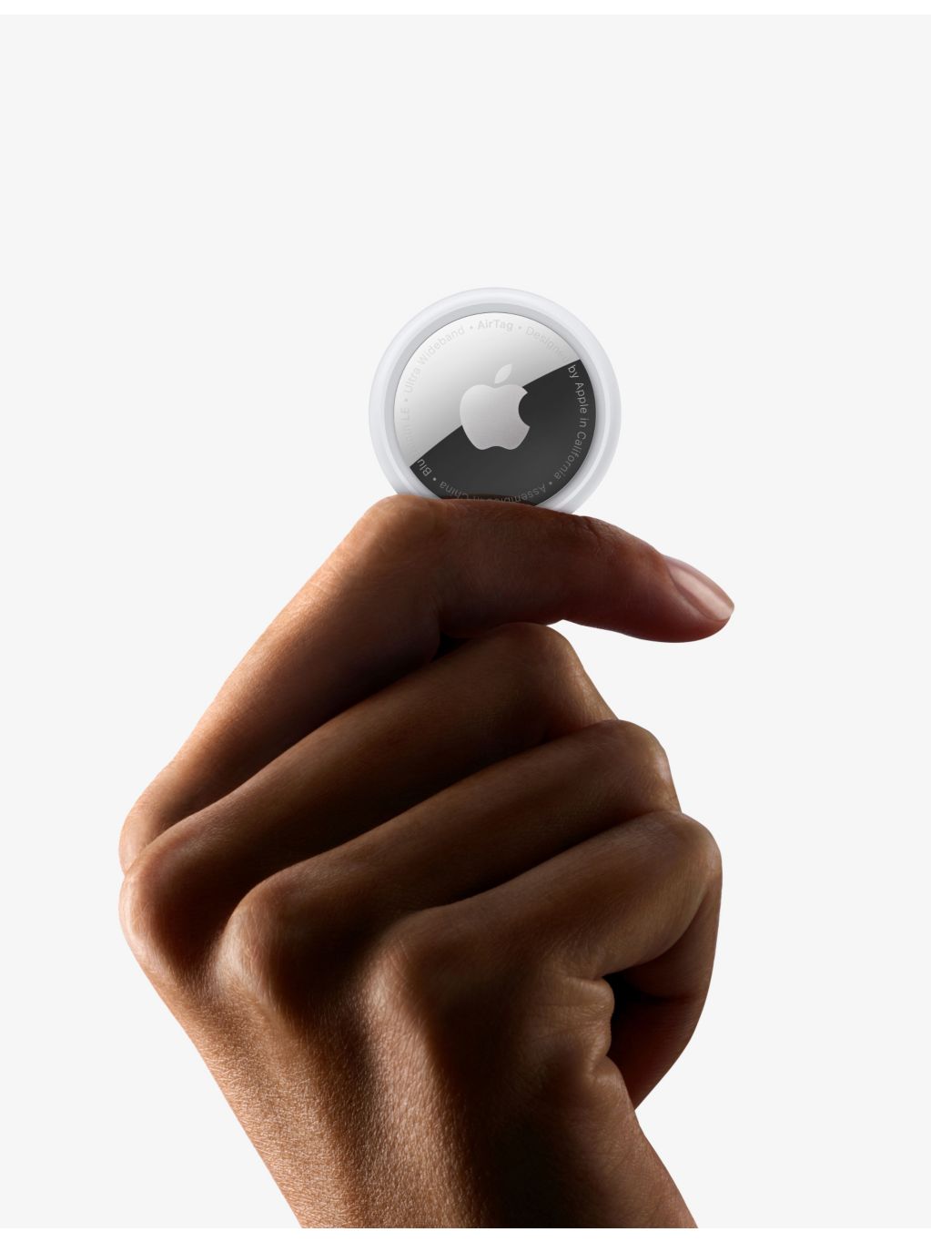 Apple AirTag 4-pack tracking device - British product