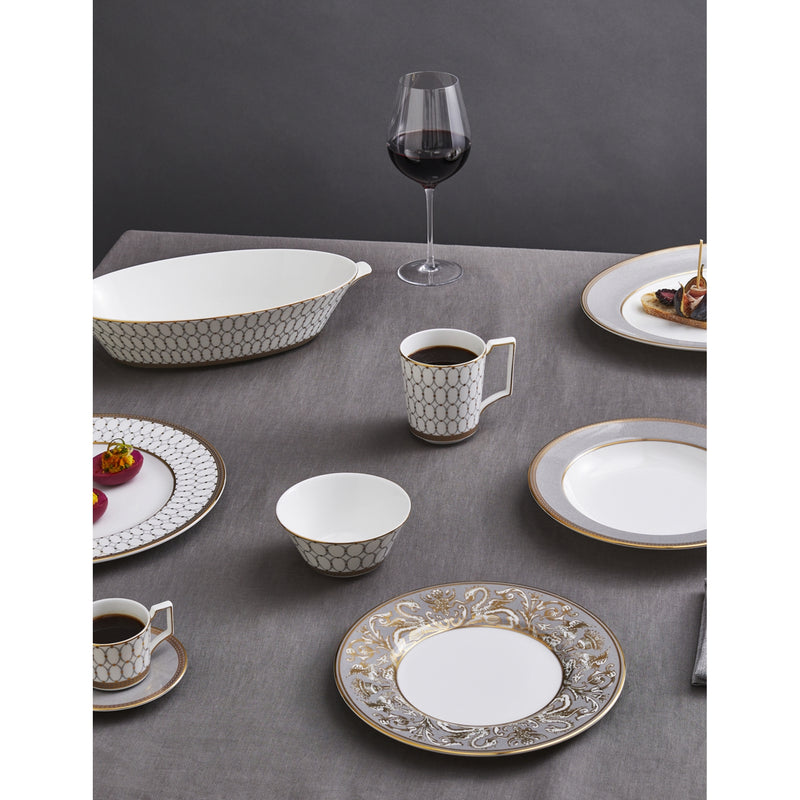 Wedgewood bone china plate Renaissance Gold 20cm, imported from the UK