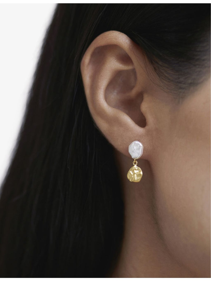 Monica Vinader pearl drop earrings 18ct gold vermeil (British brand)