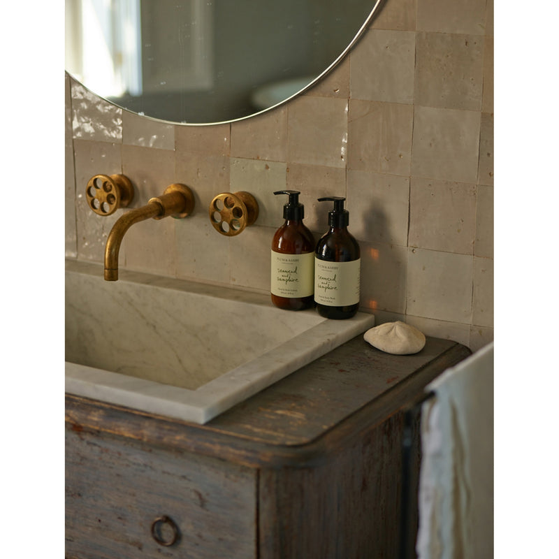 Plum & Ashby Seaweed & Samphire hand and body wash 300ml (British brand)