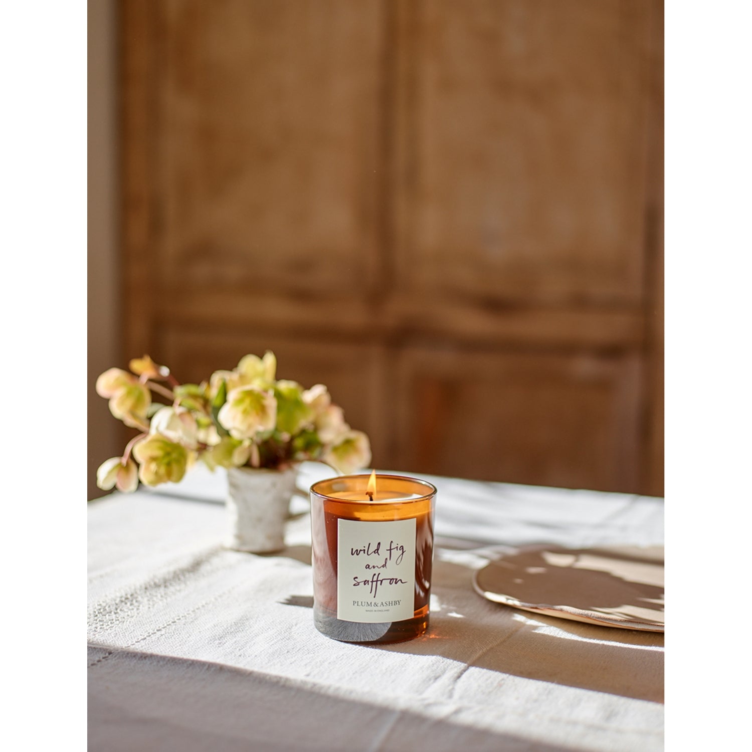 Plum & Ashby Wild Fig & Saffron candle 220g, UK version