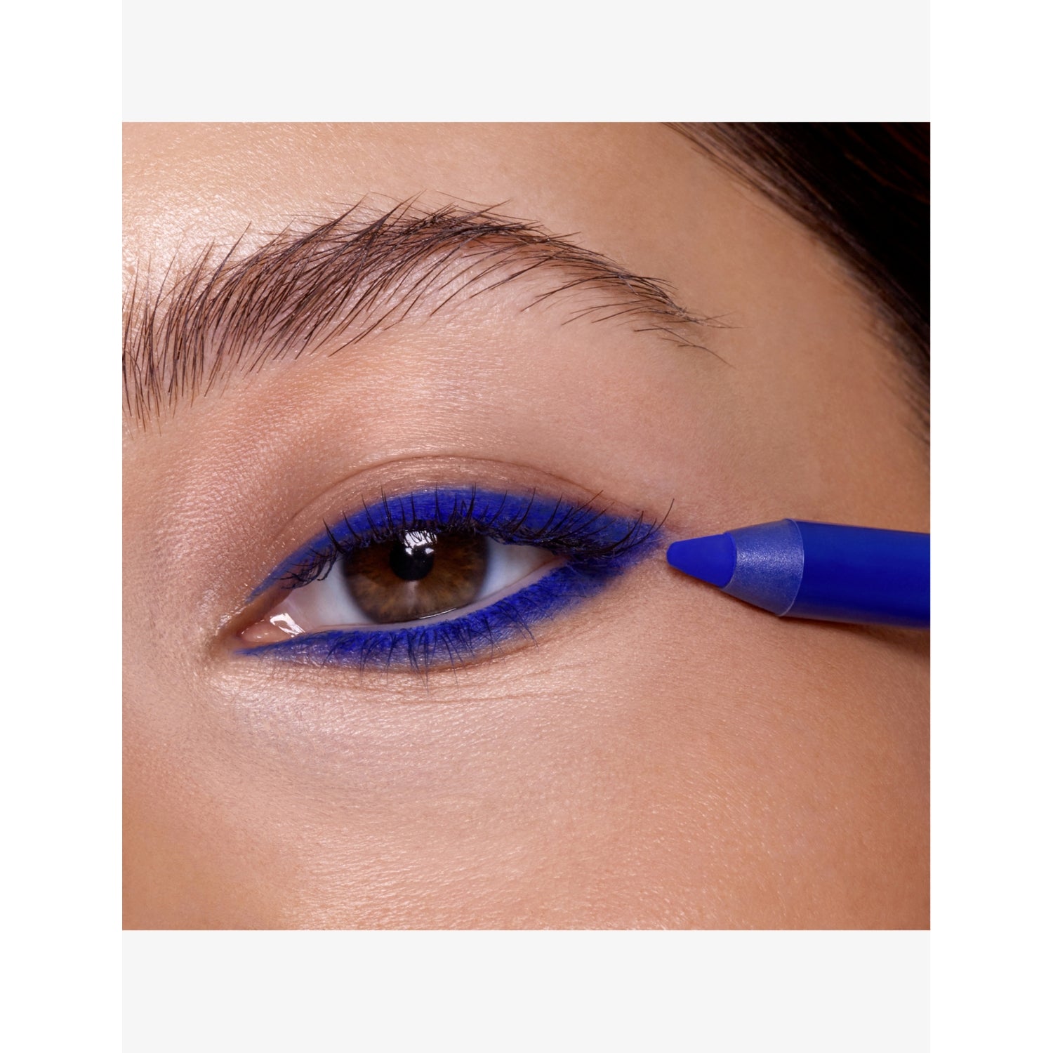 By Terry Blackstar eye pencil crayon 1.2g, UK version