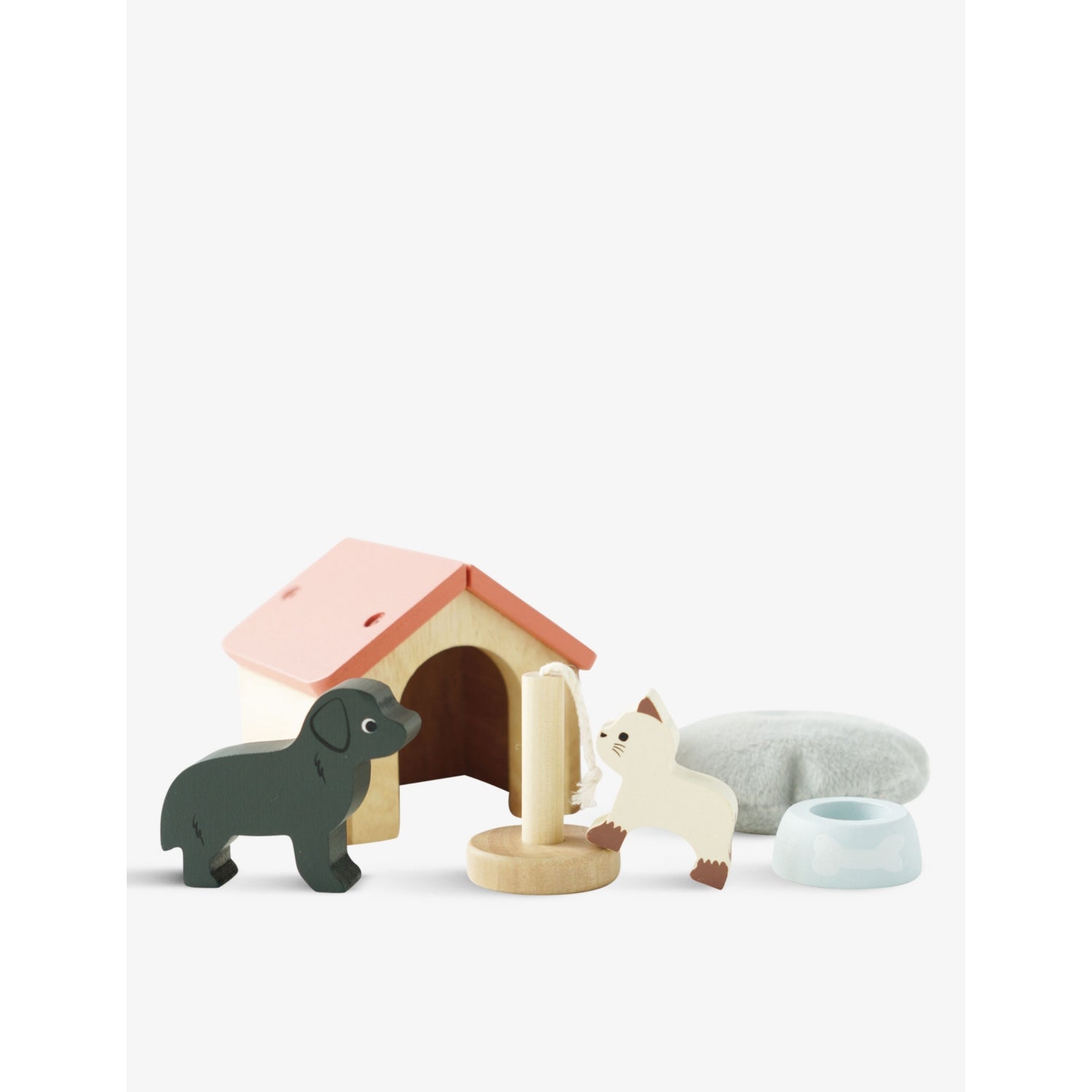 Le Toy Van wooden pet set with dog and cat (British brand)