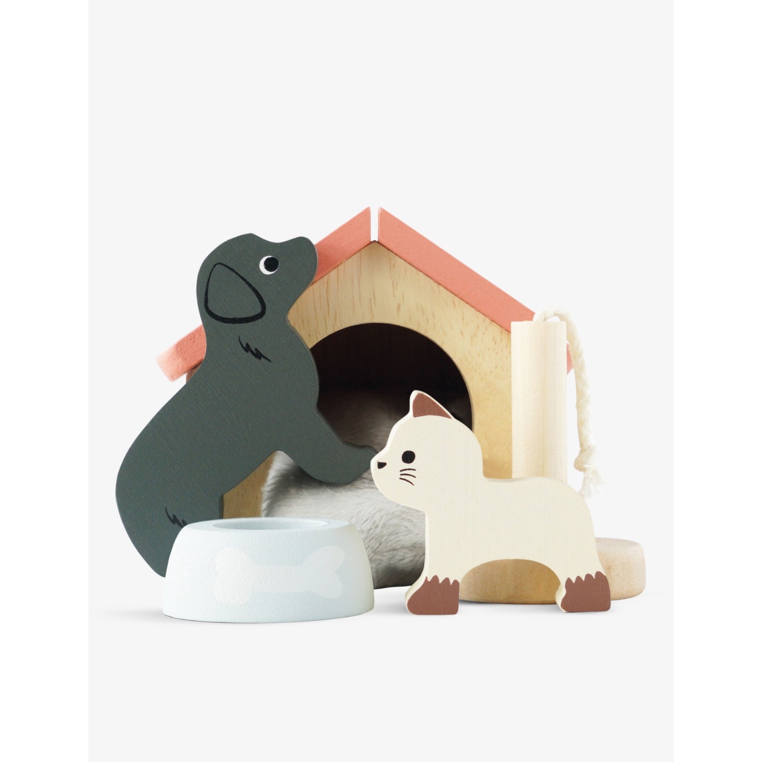 Le Toy Van wooden pet set with dog and cat (British brand)