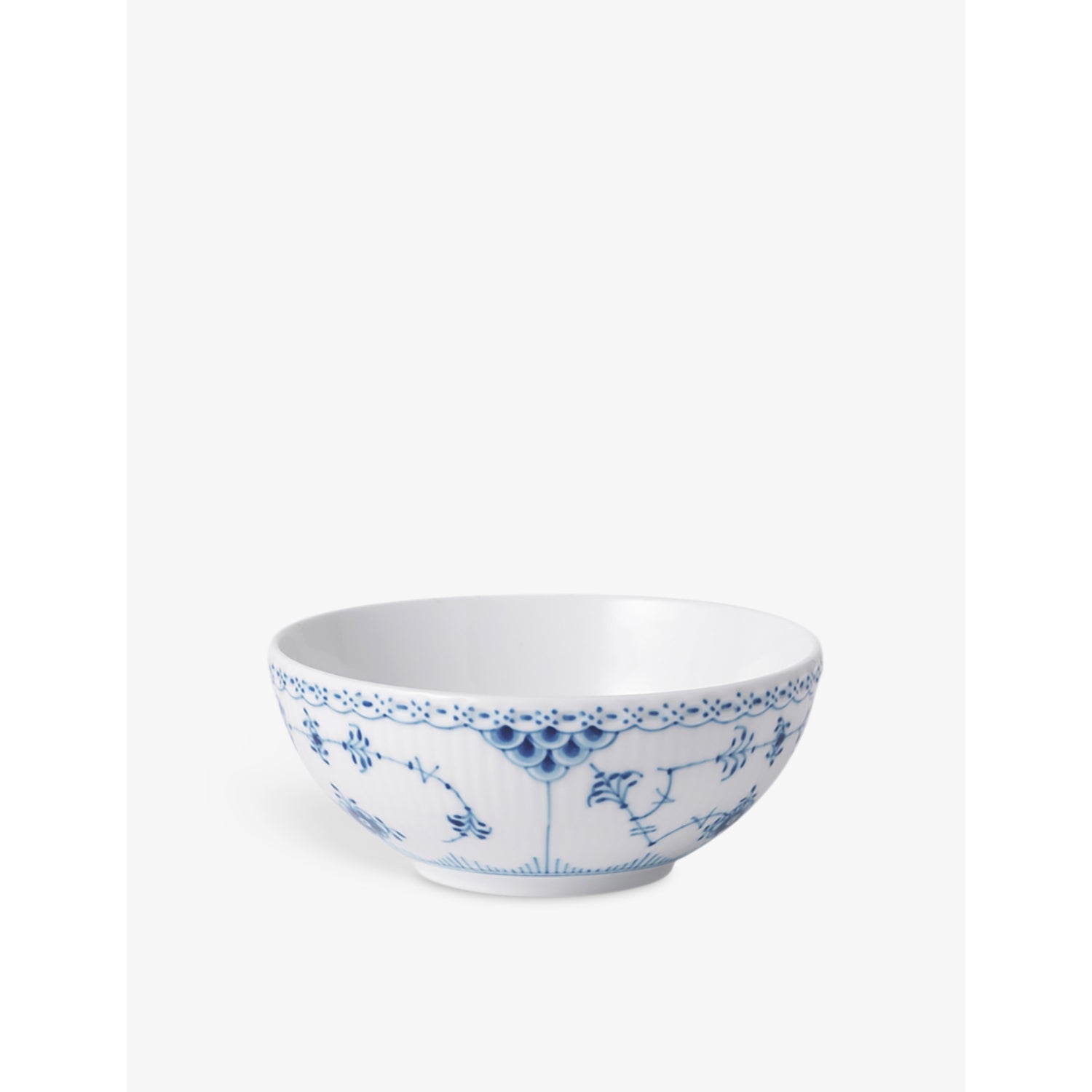 Royal Copenhagen Blue Fluted Half Lace porcelain bowl 14.4cm - British product