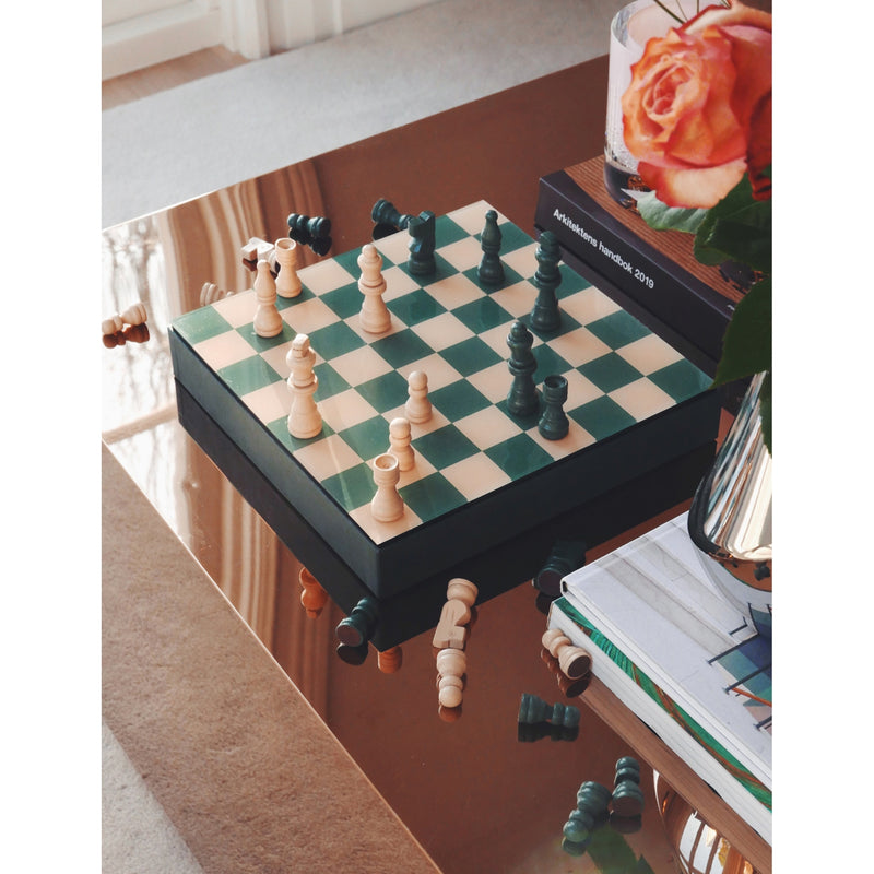 Printworks chess set in book-style box 28cm, imported from the UK