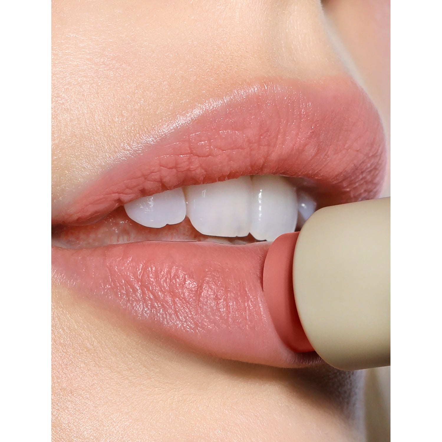 REFY lip blush 4.7ml for all skin types - British product