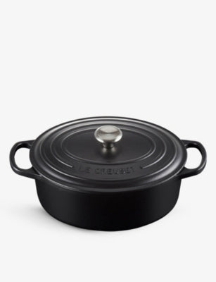 Le Creuset oval cast-iron casserole 4.1L - British product