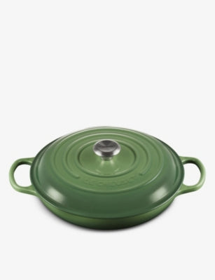 Le Creuset Signature Shallow Cast-Iron Casserole Dish 26cm
