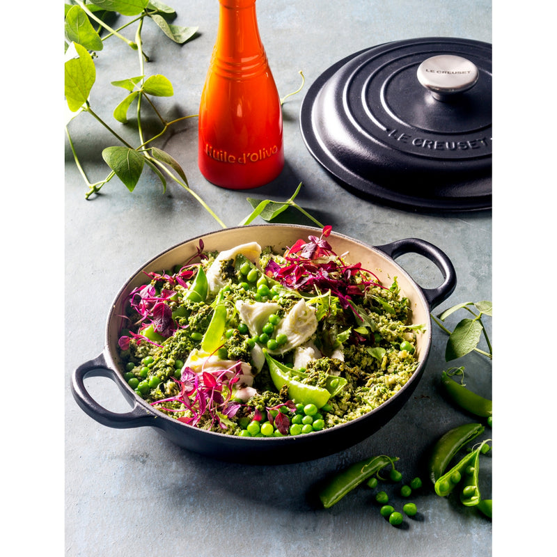 Le Creuset Signature shallow cast-iron casserole dish 26cm, UK version