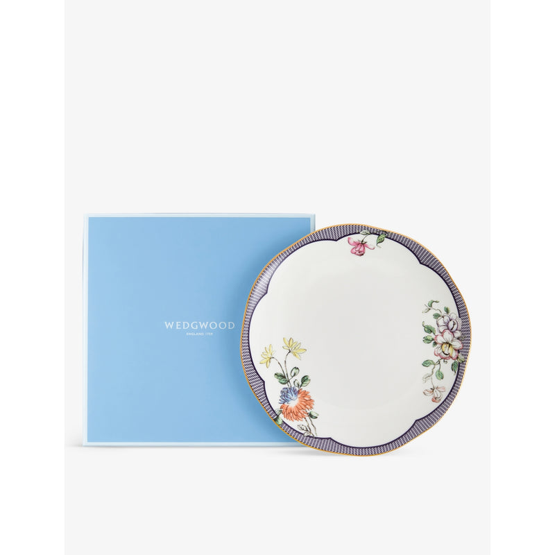 Wedgwood bone china plate Fortune flower motif 9cm - British product