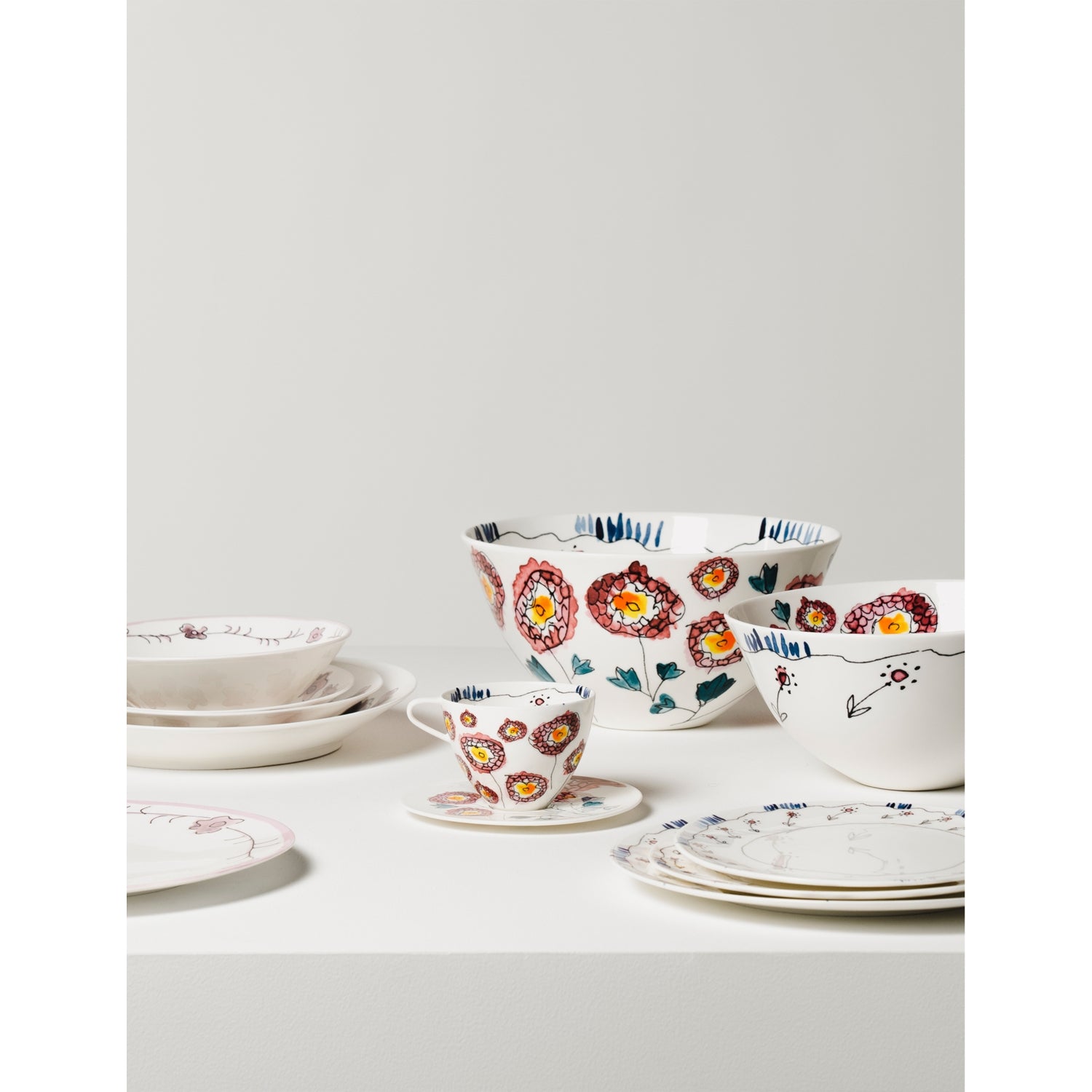 Serax x Marni flower motif bone china serving bowl 25cm, UK version