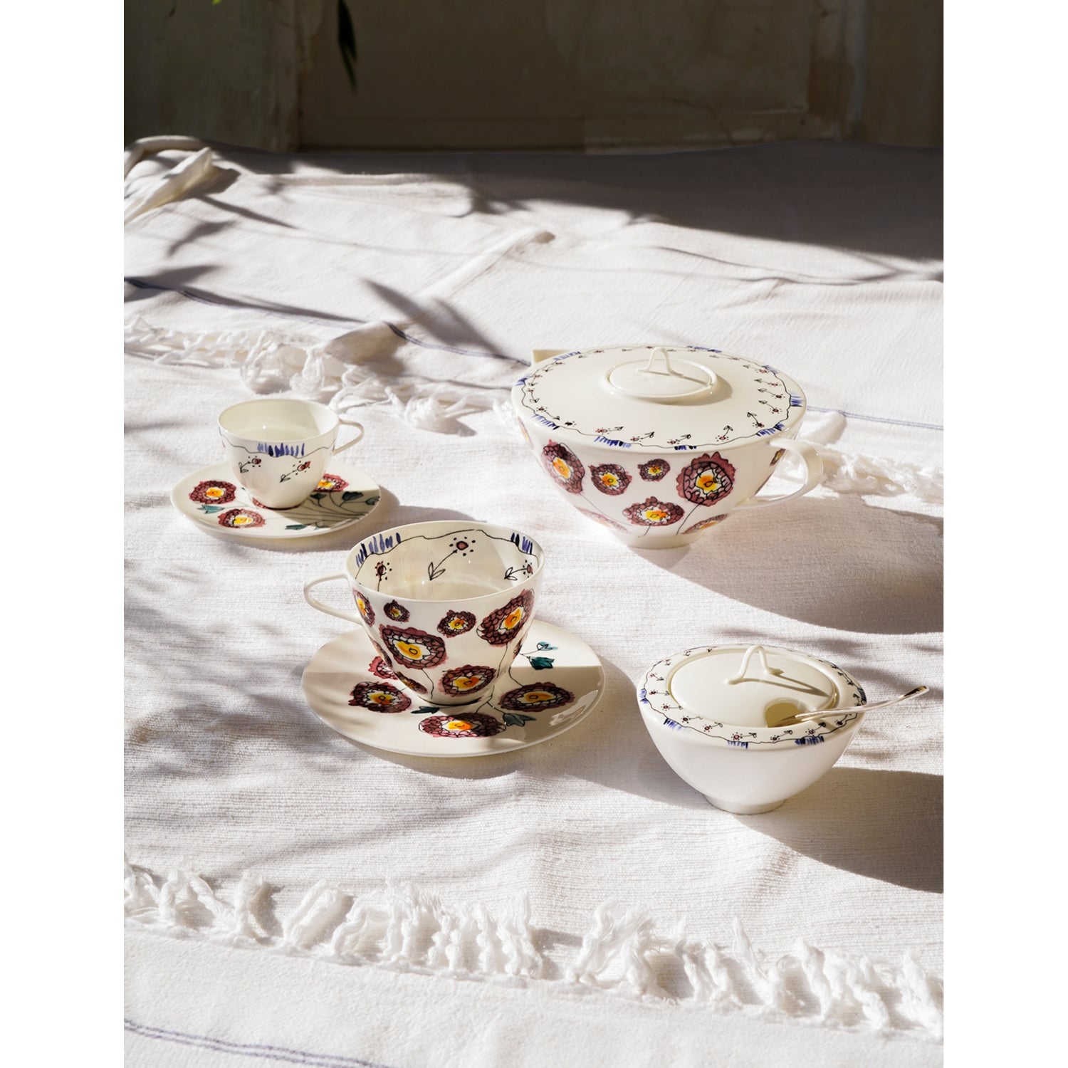 Serax x Marni Anemone Milk bone china teapot 20.5cm, UK version