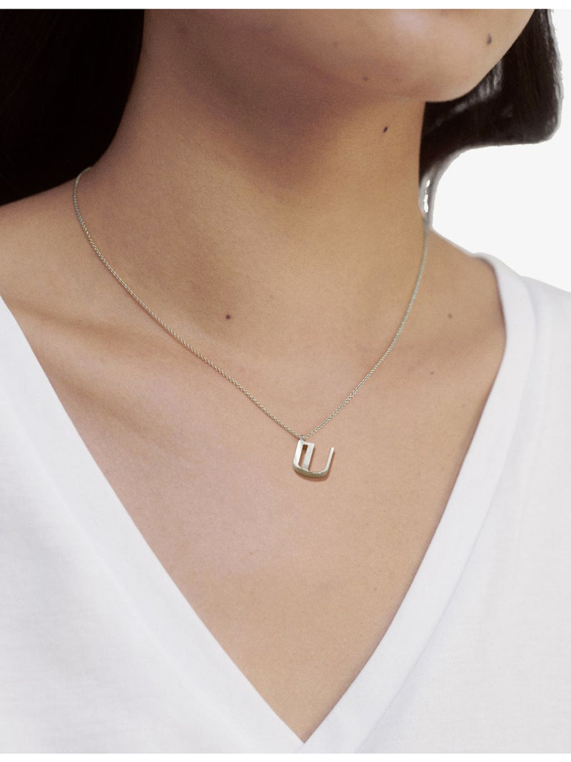 Monica Vinader U letter-charm pendant necklace in sterling silver, UK version