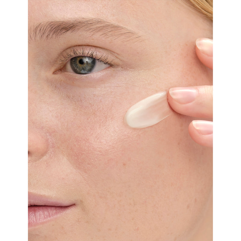 Prada Augmented Skin The Cleanser 125ml, imported from the UK