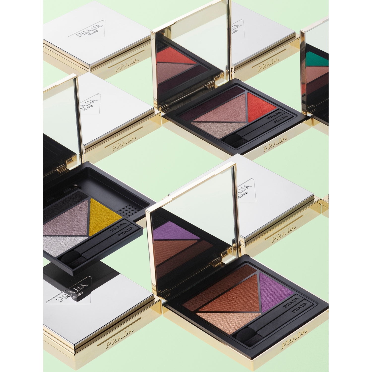 Prada Dimensions Durable eyeshadow palette 6g, imported from the UK