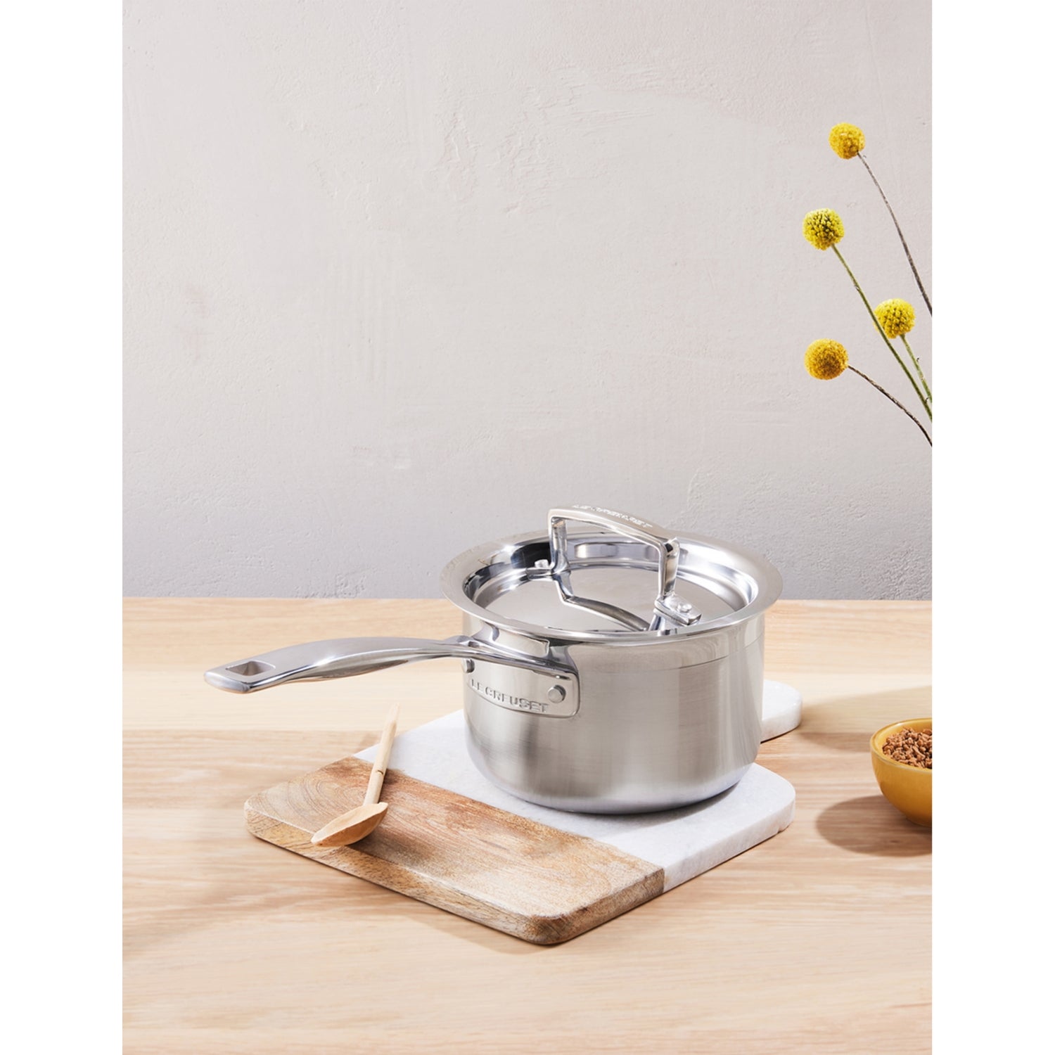 Le Creuset stainless steel saucepan 18cm with lid, imported from the UK