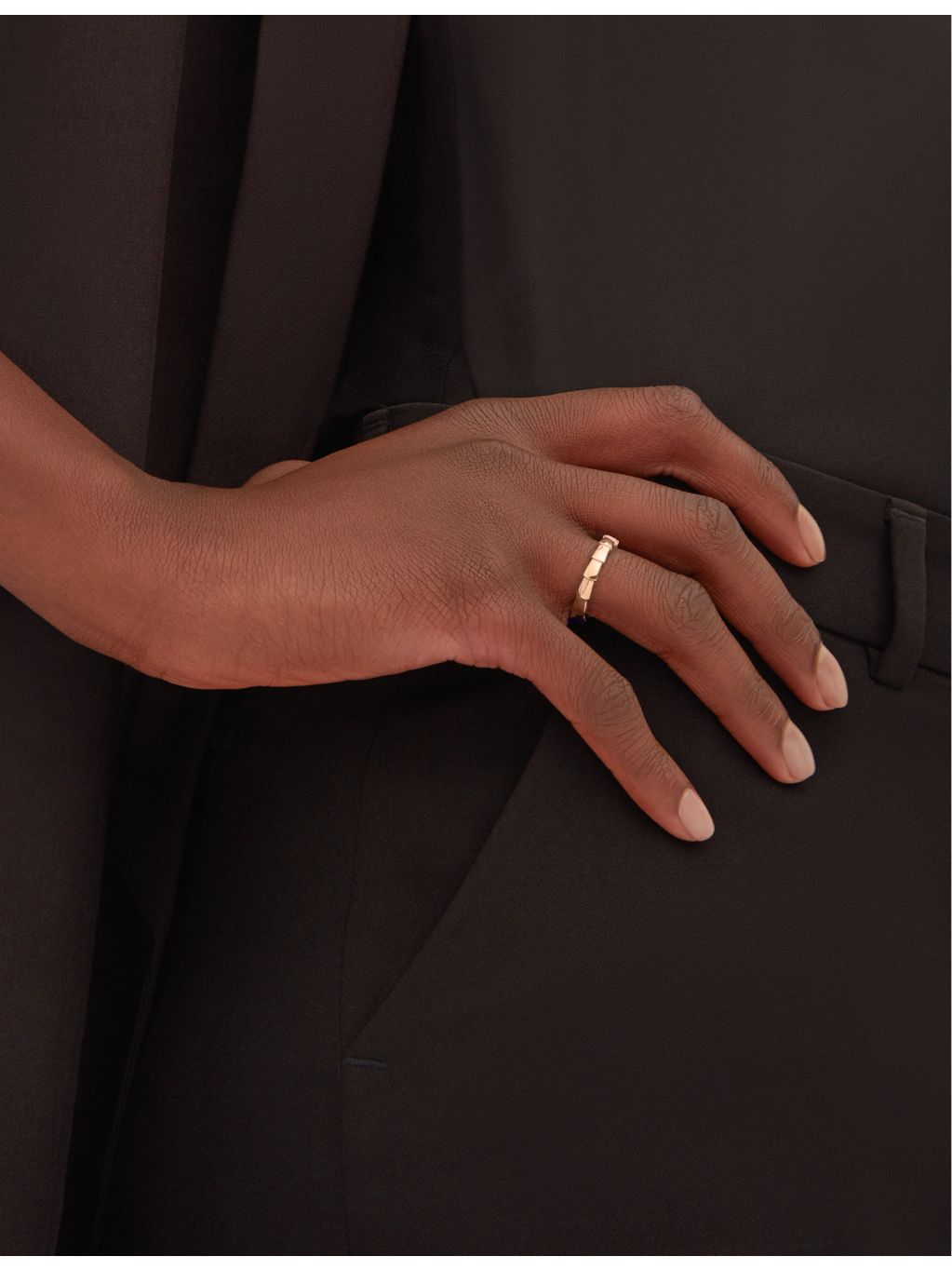 Bvlgari Serpenti Viper rose gold wedding band, UK version