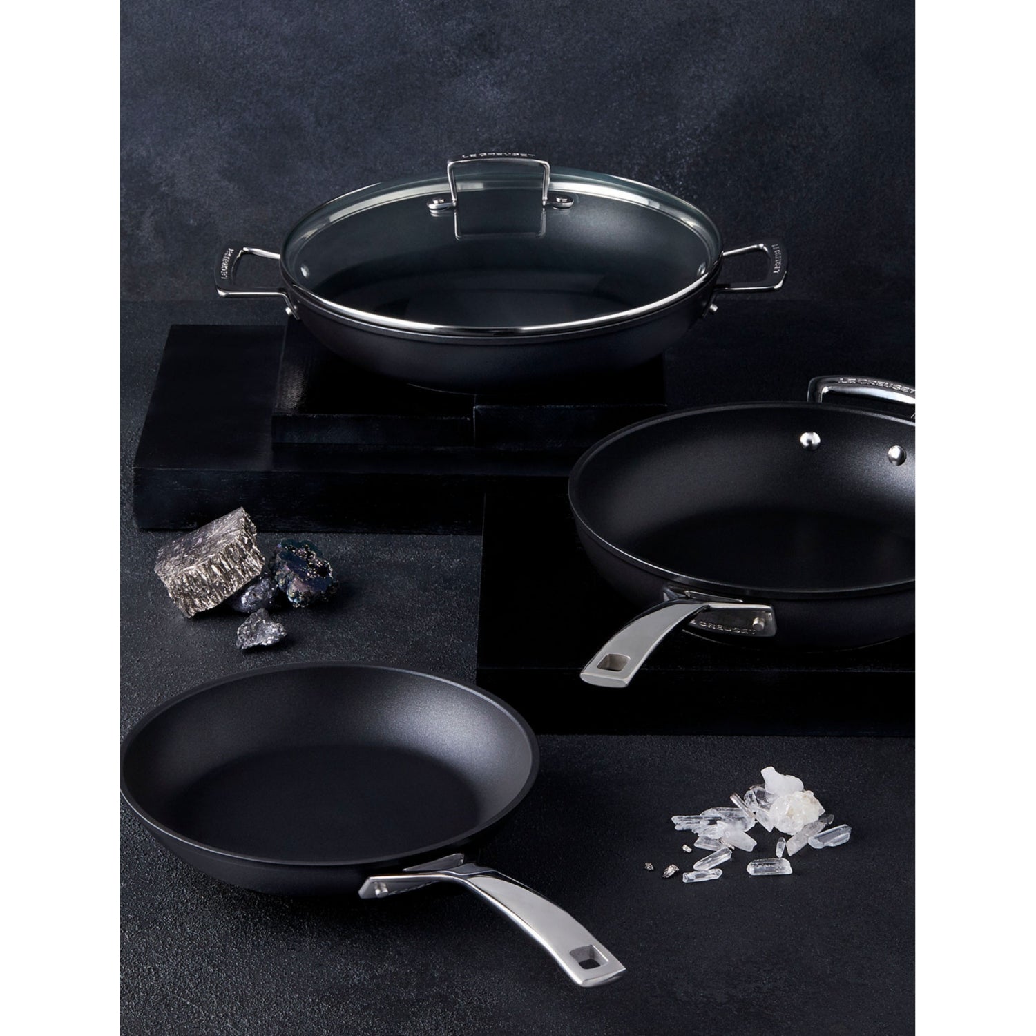Le Creuset shallow non-stick aluminium casserole 24cm with glass lid - British product