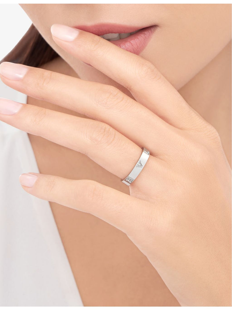 Bvlgari B.zero1 18ct white gold ring (British brand)