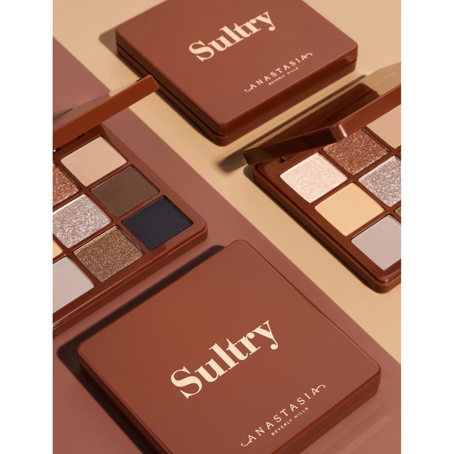 Anastasia Beverly Hills Sultry mini eyeshadow palette, imported from the UK