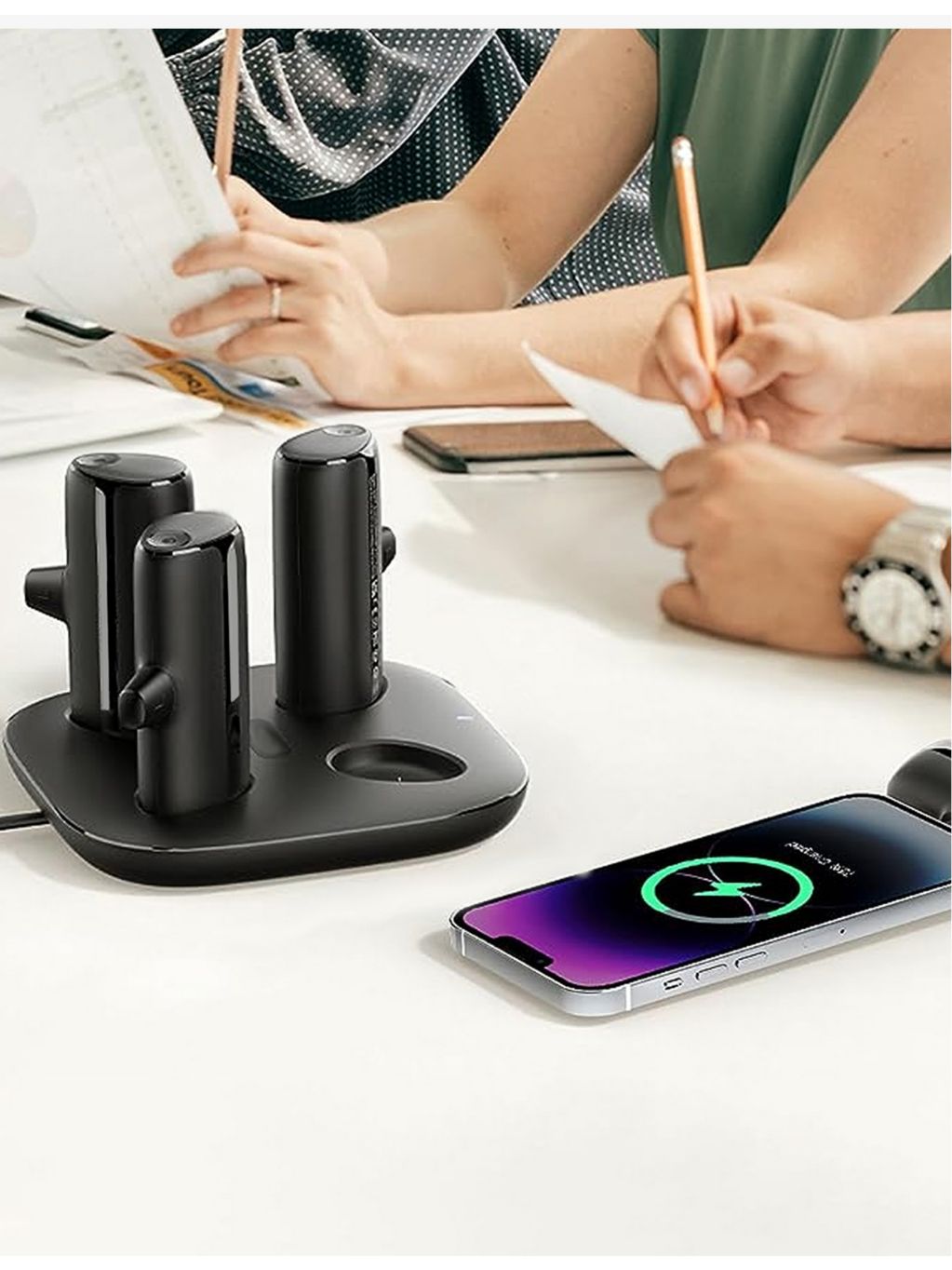 techBAR four-pack iPhone charge station, UK version