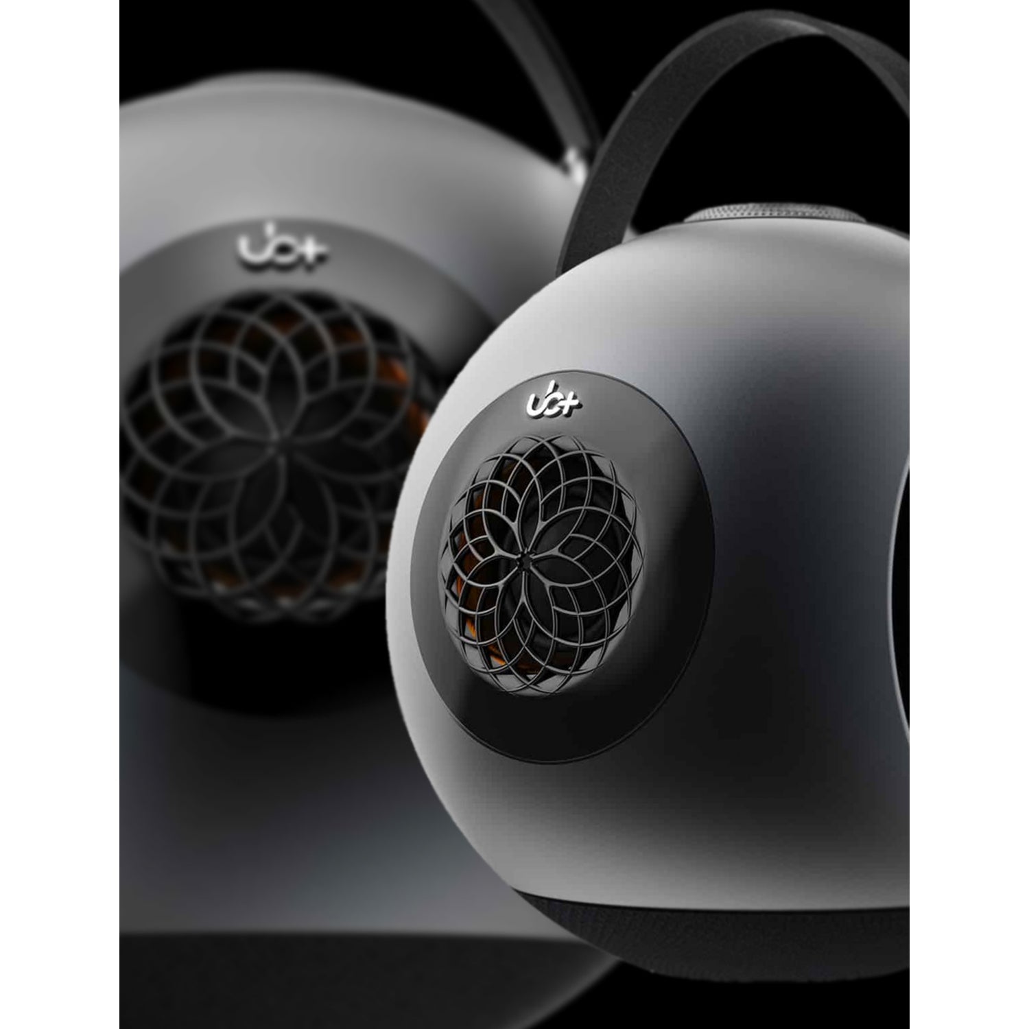 UB+ Double Bass DB1 Bluetooth speaker sphere black - British product