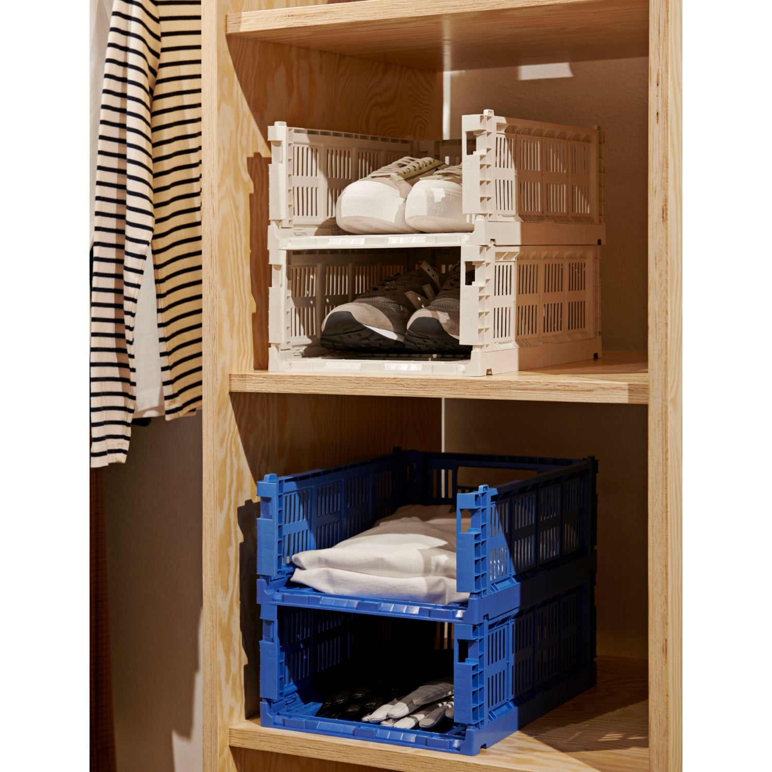 HAY stackable medium plastic crate 34x26x14cm - British product