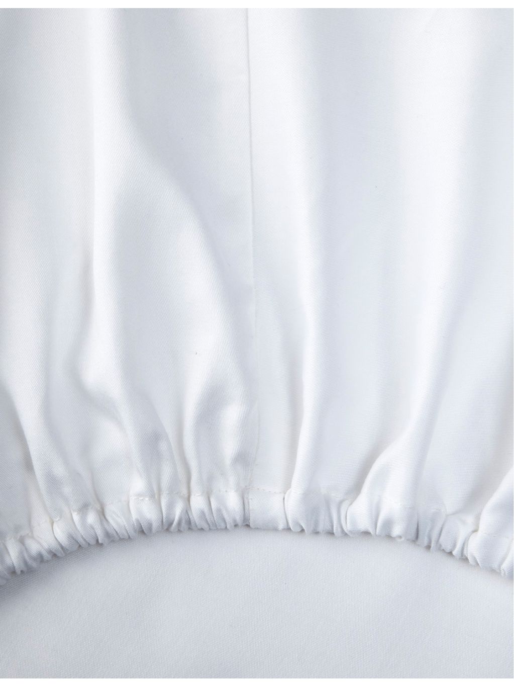 BOSS B-linea cotton fitted sheet contrast piping - British product