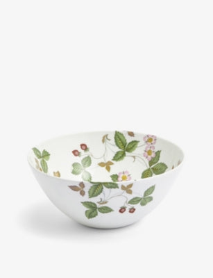 Wedgwood Wild Strawberry bone china bowl 16cm - British product