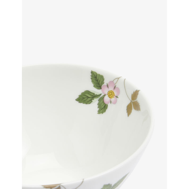 Wedgwood bone-china bowl Wild Strawberry floral pattern 12cm, imported from the UK