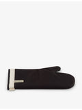 Le Creuset cotton oven mitt with woven texture, UK version