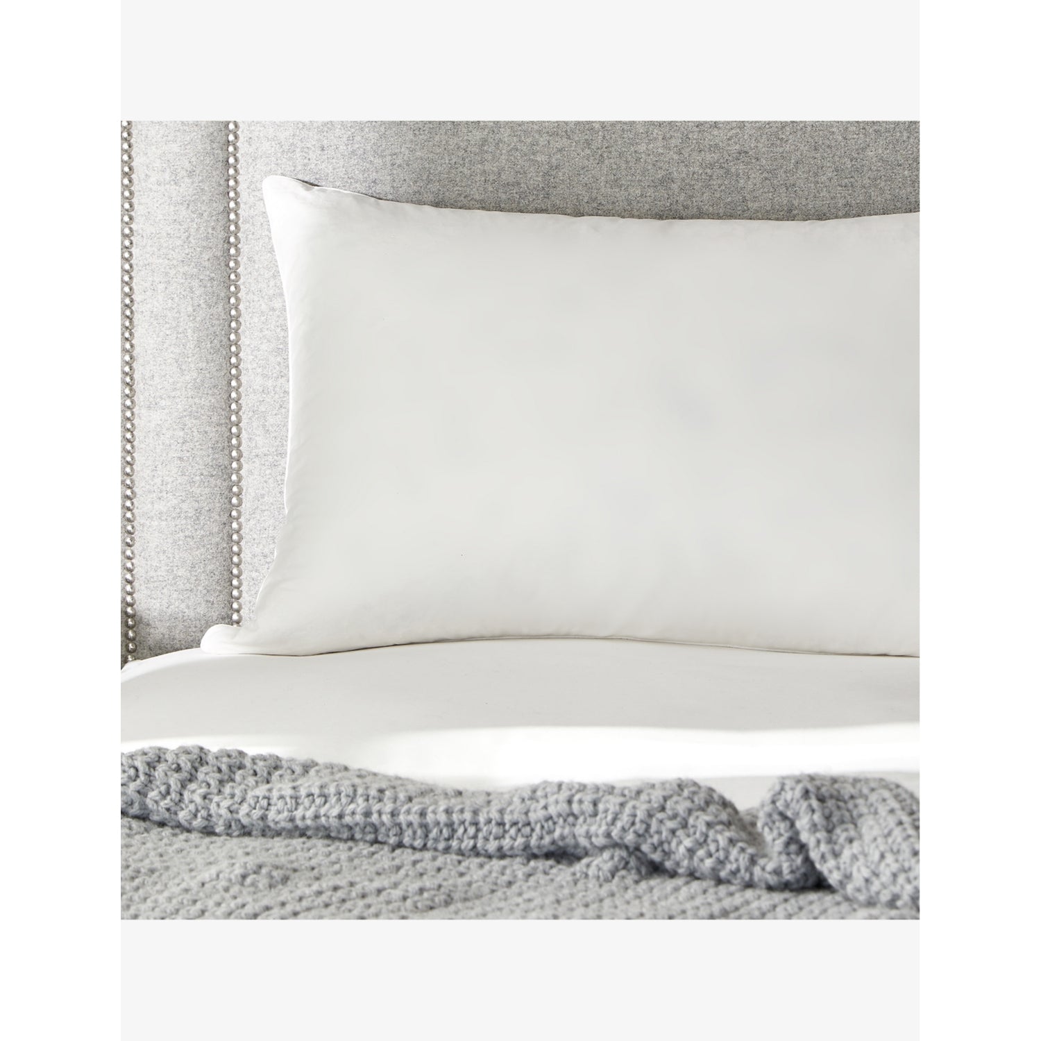 The White Company Muscovy down pillow 50x75cm, UK version
