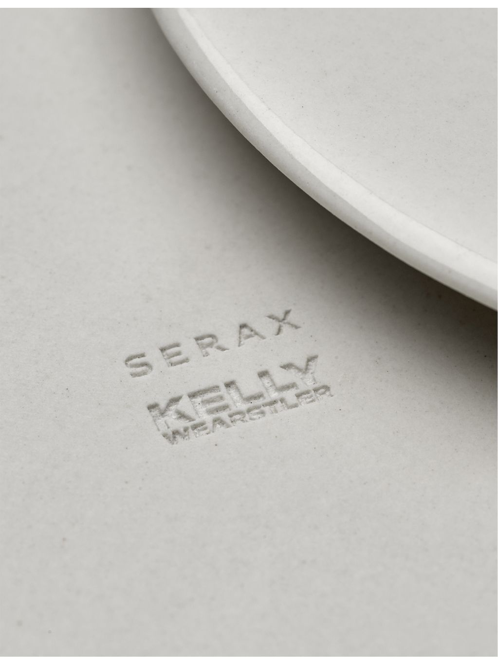 Kelly Wearstler Dune porcelain plate set of two, UK version