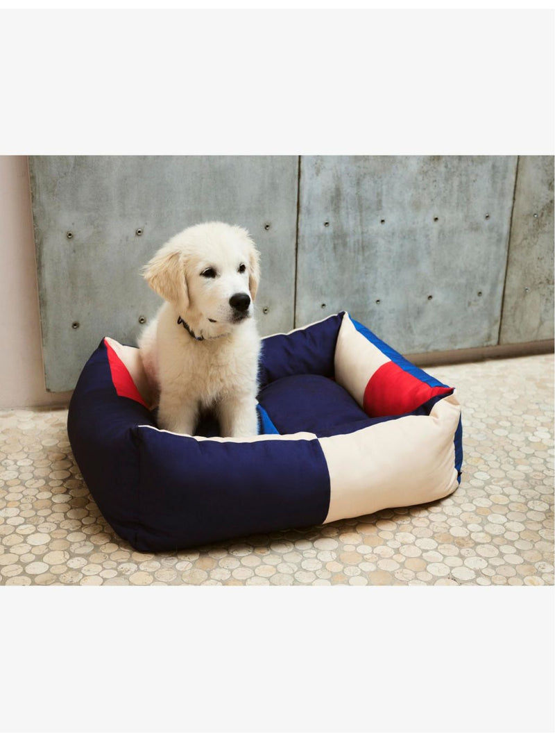 HAY colour-block medium dog bed, UK version
