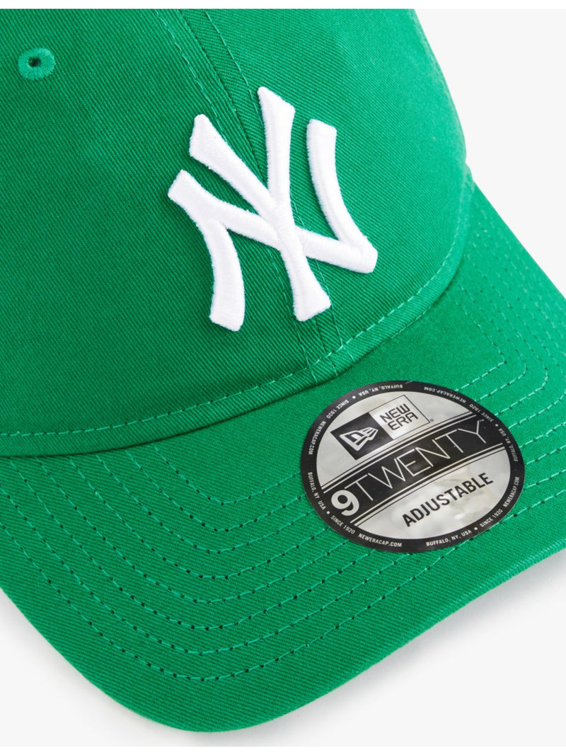 New Era New York Yankees baseball cap, imported from the UK