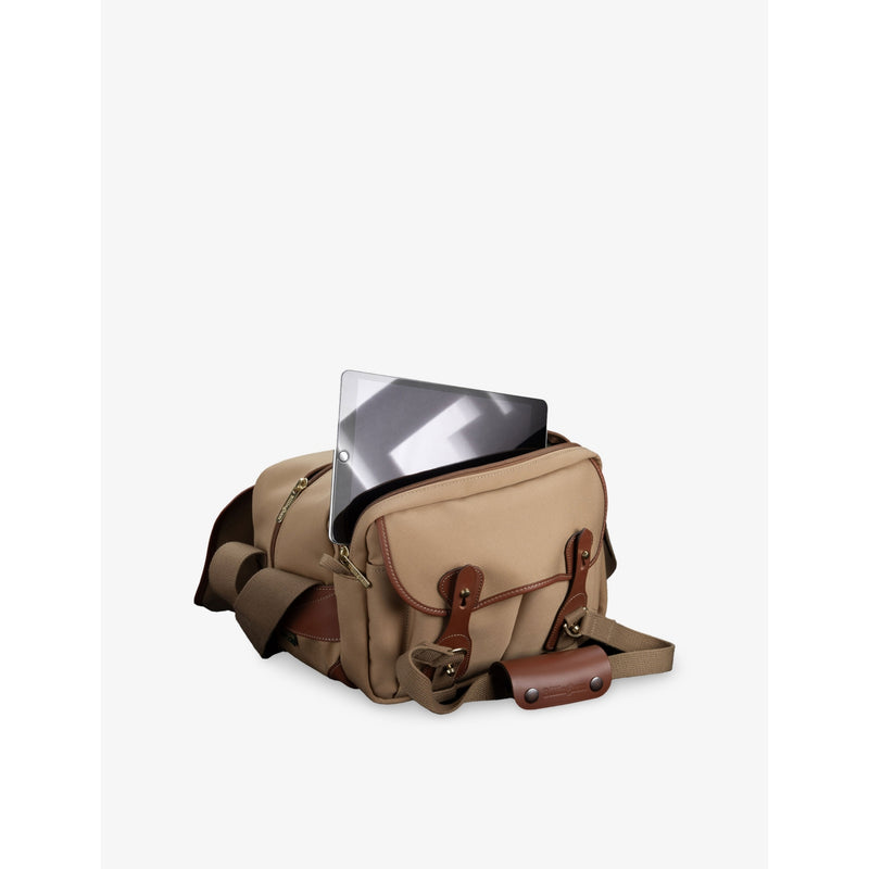 Billingham waterproof camera bag 225 MKII - British product