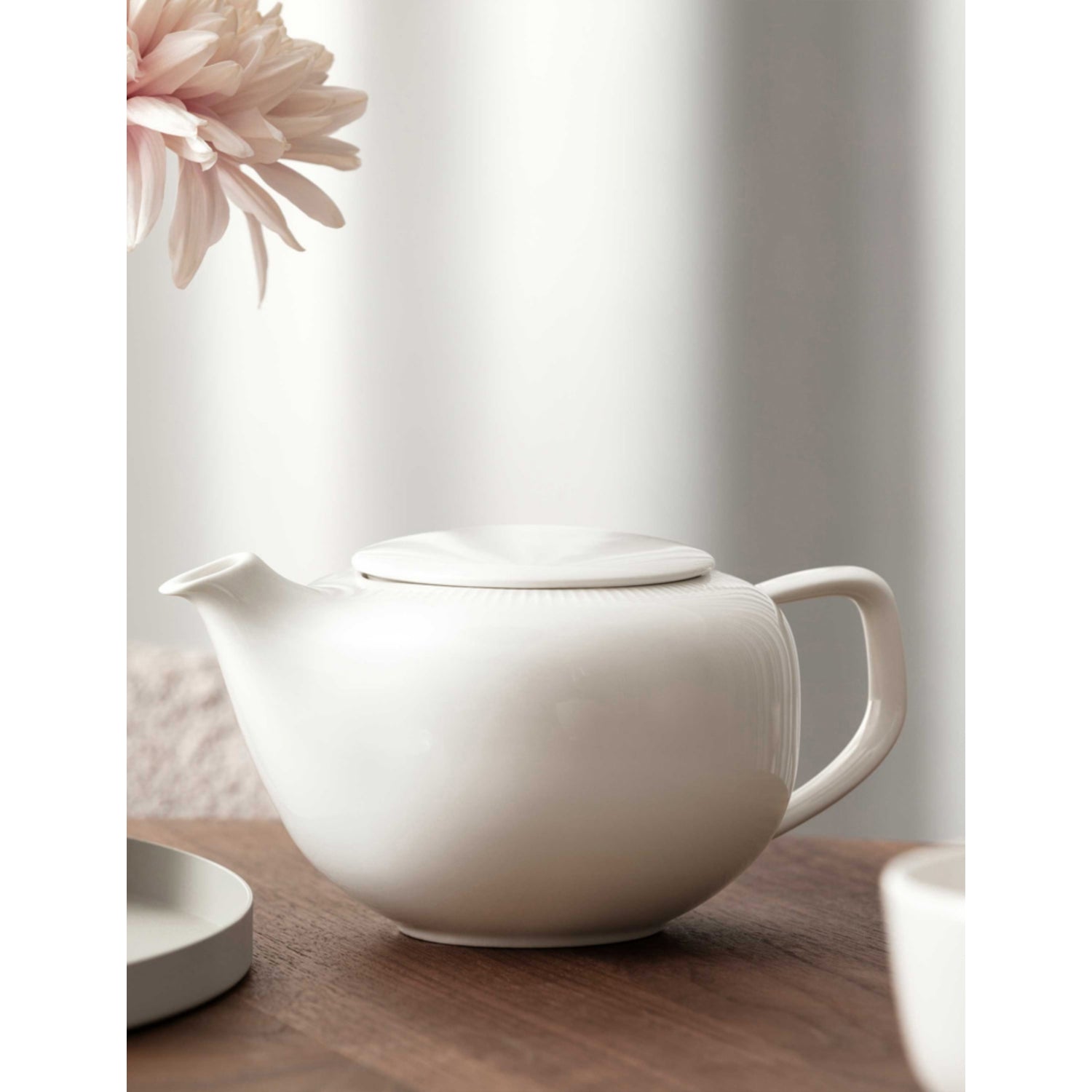 Villeroy & Boch Afina porcelain teapot 420ml, imported from the UK